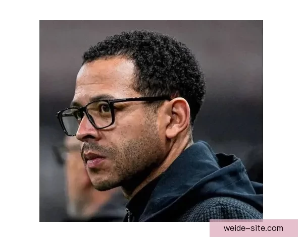 罗塞尼尔称赞赛季冲刺期开局完美展现球队理想状态与强劲势头